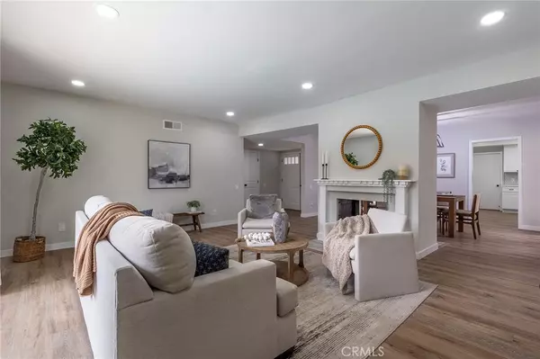 Northridge, CA 91343,9128 Gerald AVE