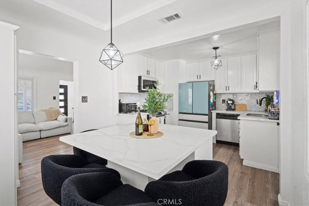 Long Beach, CA 90805,5434 Lewis AVE