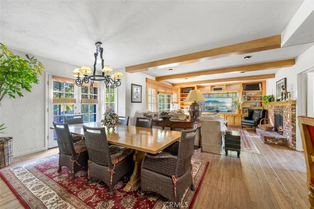 Hidden Hills, CA 91302,5250 Scott Robertson RD