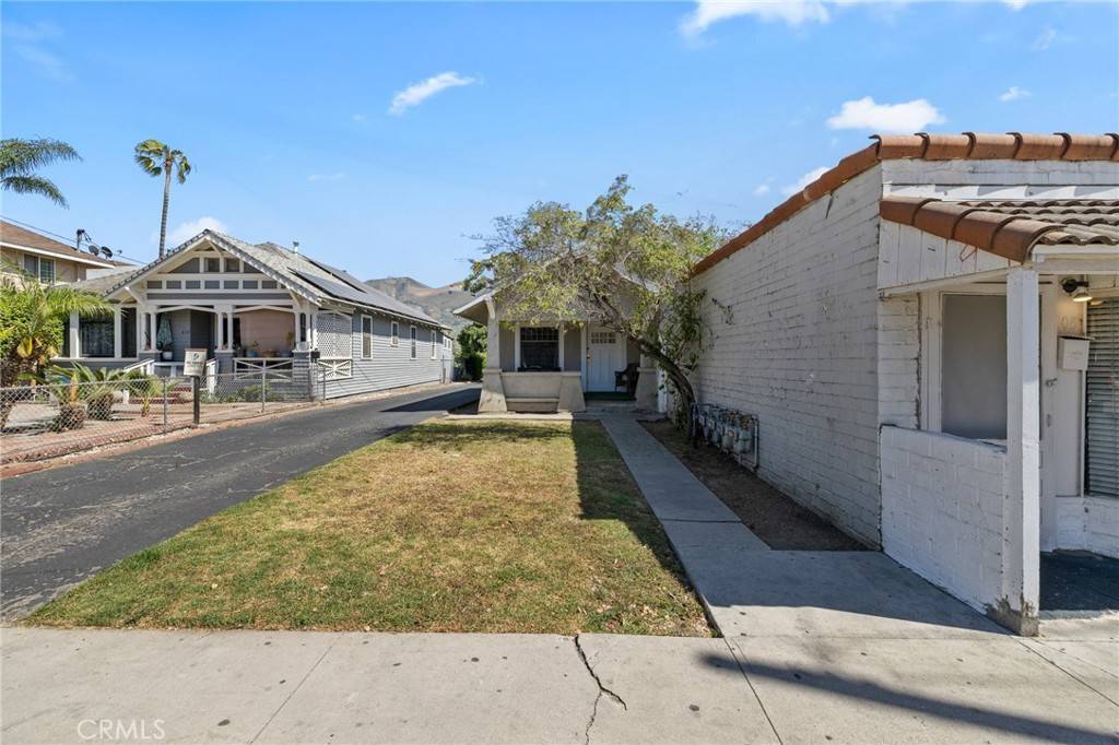Santa Paula, CA 93060,608 E Main ST