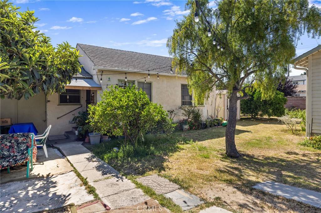 Santa Paula, CA 93060,214 S Ojai ST
