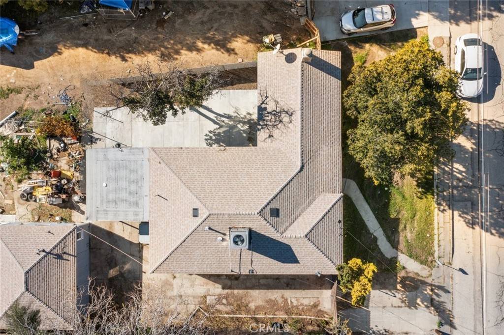 Rancho Cascades, CA 91342,15428 Roxford ST