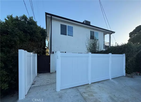 6512 Gloria AVE, Van Nuys, CA 91406