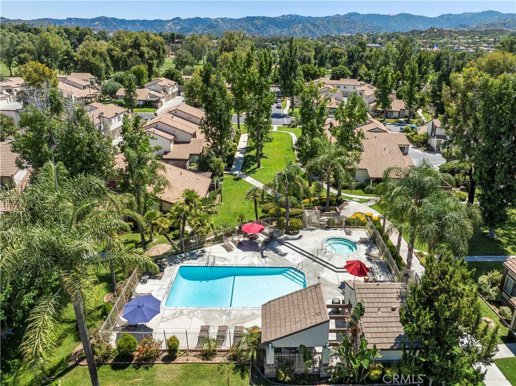 Valencia, CA 91355,25735 Hogan DR #E11