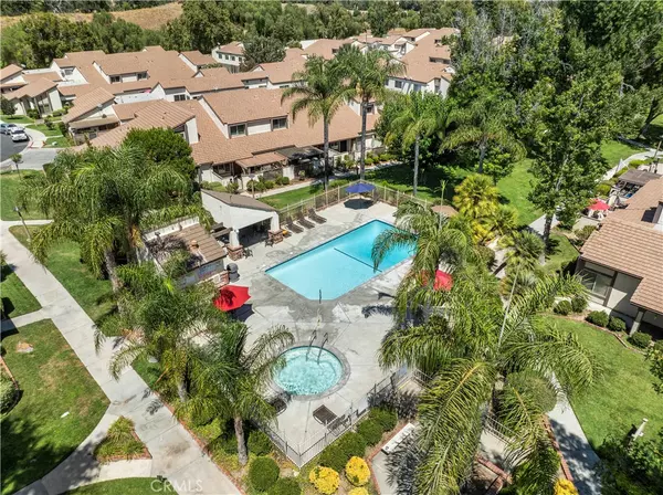 Valencia, CA 91355,25735 Hogan DR #E11