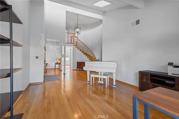 Thousand Oaks, CA 91360,1317 Mill Creek CT