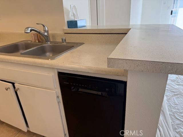 Tarzana, CA 91356,18307 BURBANK #234