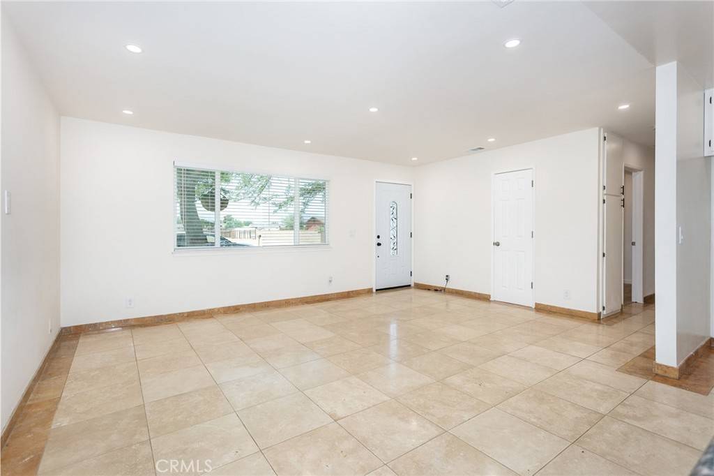 Littlerock, CA 93543,10619 E Avenue R4