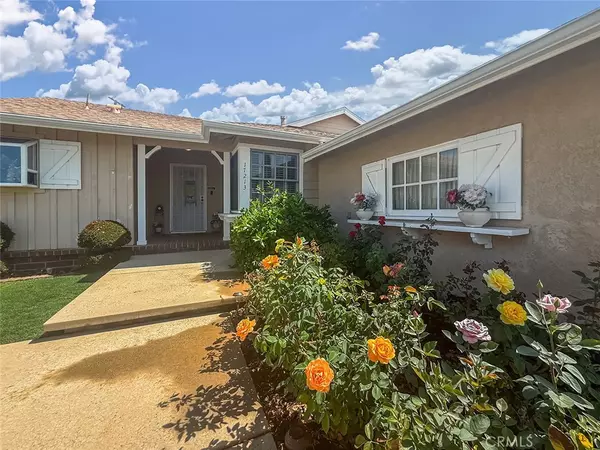 17213 Horace ST, Granada Hills, CA 91344