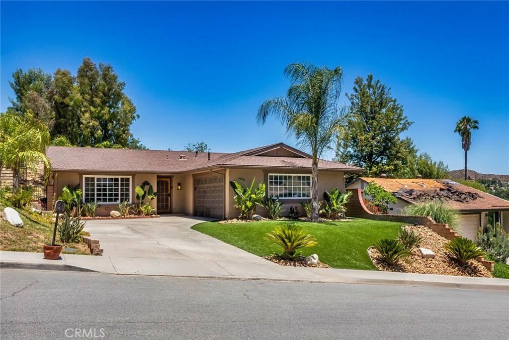 Valencia, CA 91354,23235 Redbud Ridge CIR