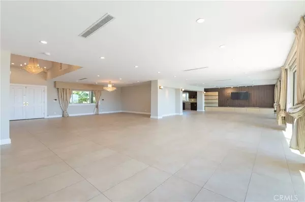 Encino, CA 91436,16511 Academia DR