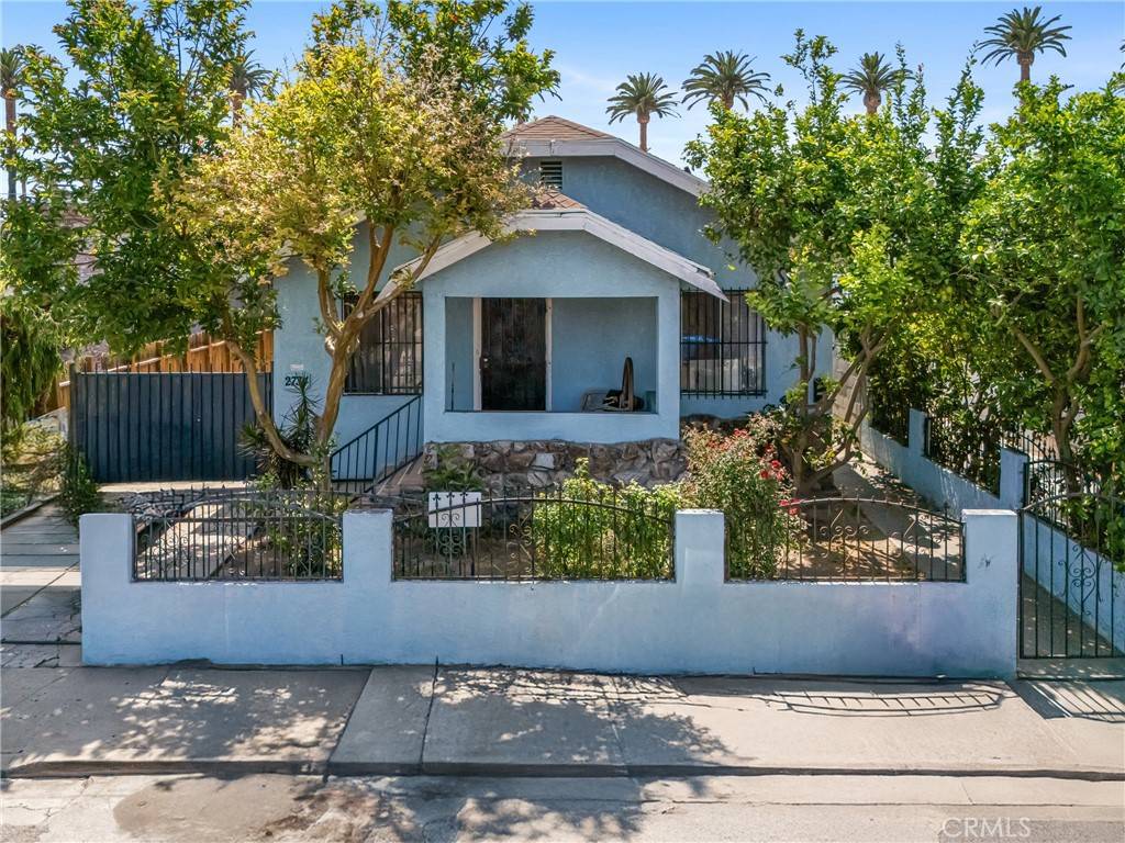 2734 S Redondo BLVD, Los Angeles, CA 90016