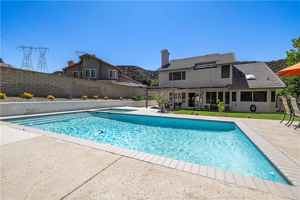 Saugus, CA 91390,28777 Kathleen AVE