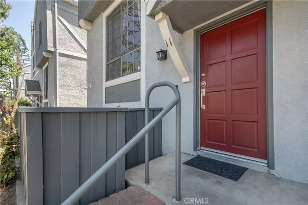 Tarzana, CA 91356,18100 Burbank BLVD #11