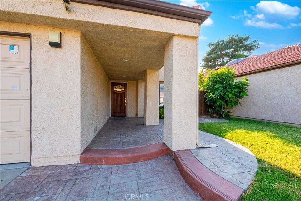 Simi Valley, CA 93063,2383 Hampton AVE