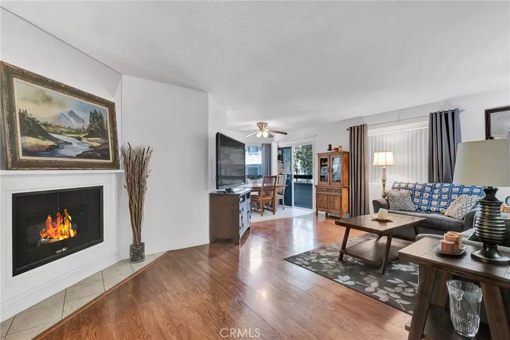 Canyon Country, CA 91351,26966 Flo LN #319