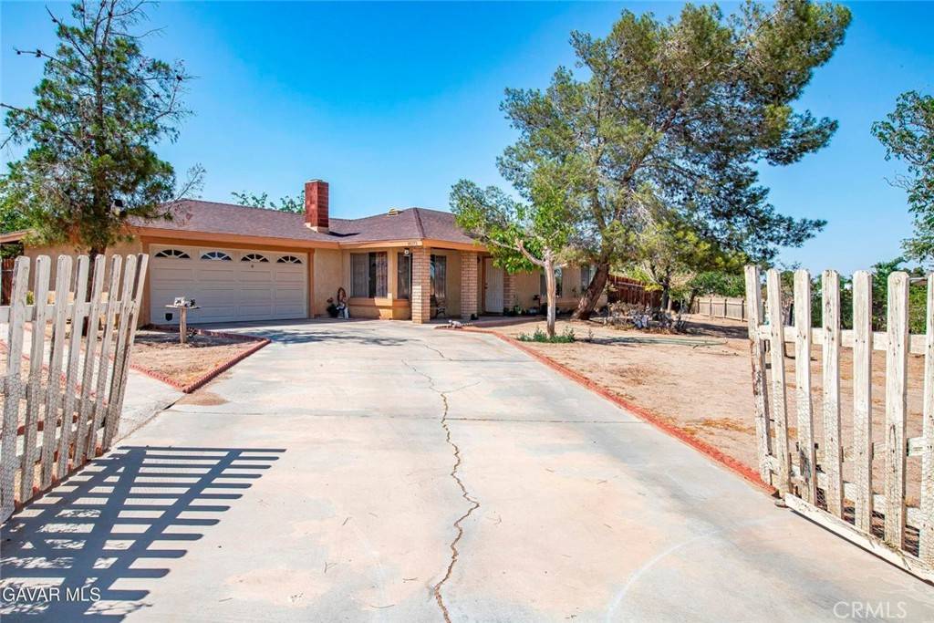 16173 Newmont AVE, Lancaster, CA 93535