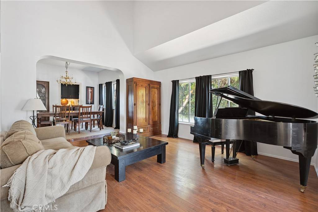 West Hills, CA 91304,8042 Masefield CT