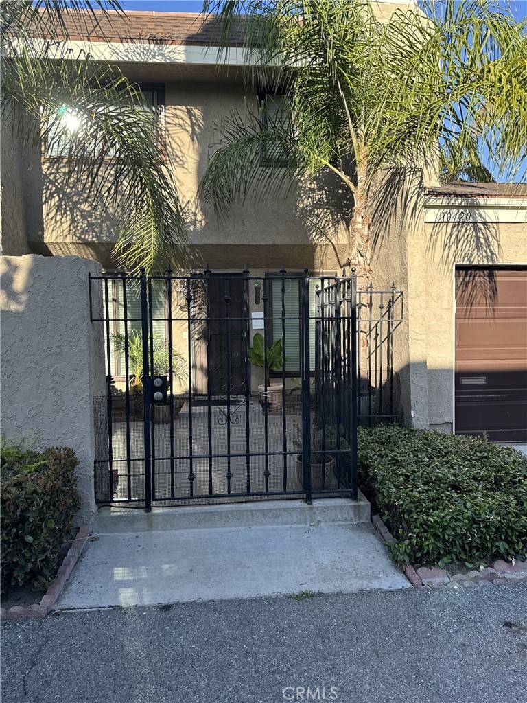 10420 Vassar WAY, Stanton, CA 90680