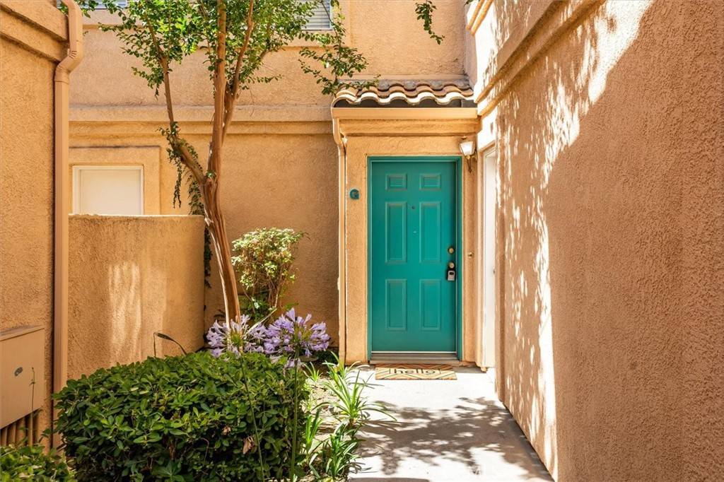 18818 Vista Del Canon #G, Newhall, CA 91321
