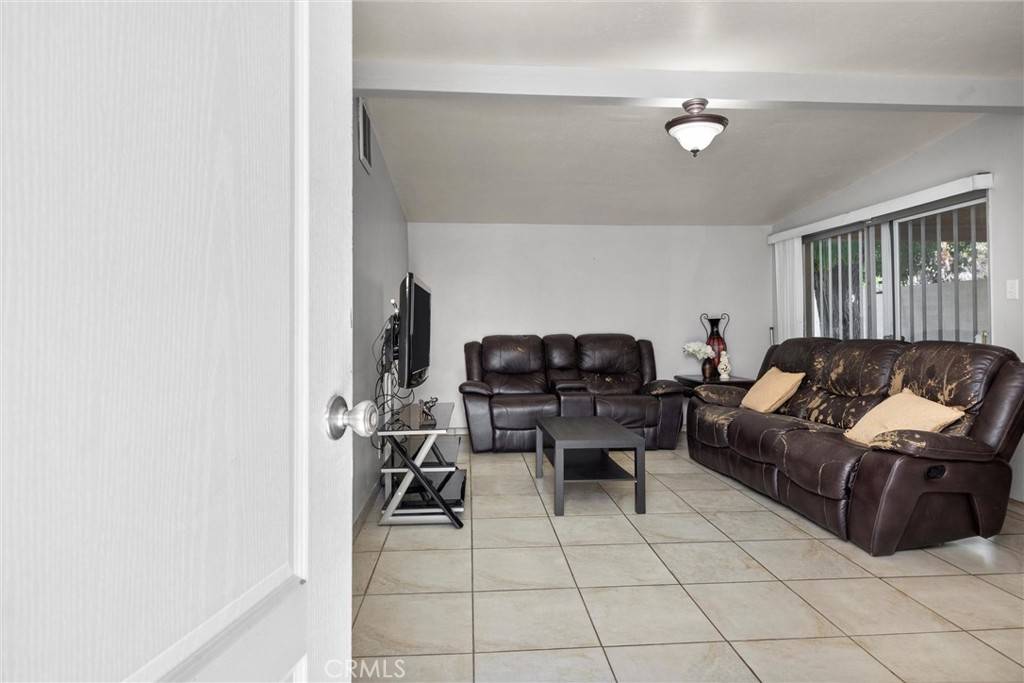Bakersfield, CA 93306,2616 Lynwood ST