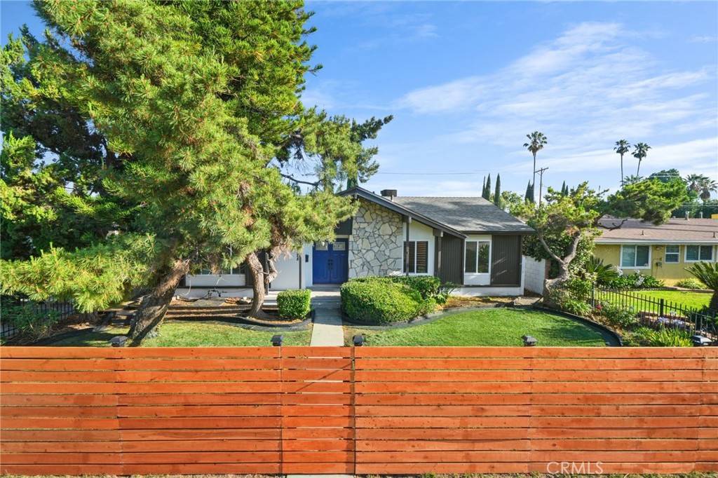 North Hills, CA 91343,16228 Plummer ST