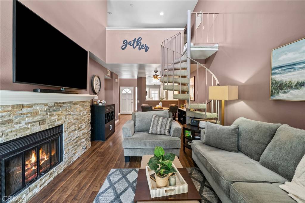 23957 Arroyo Park DR #146, Valencia, CA 91355