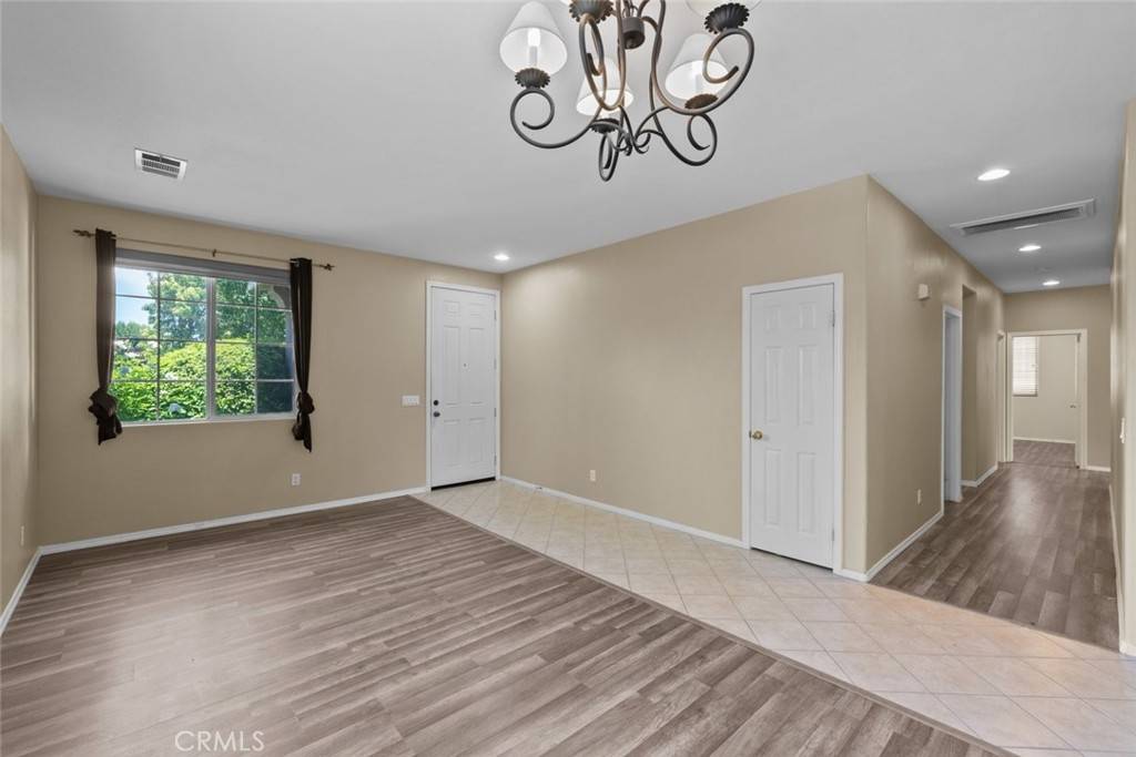 Lancaster, CA 93536,4616 W Avenue J2