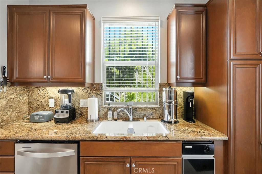 Porter Ranch, CA 91326,20337 Livorno WAY