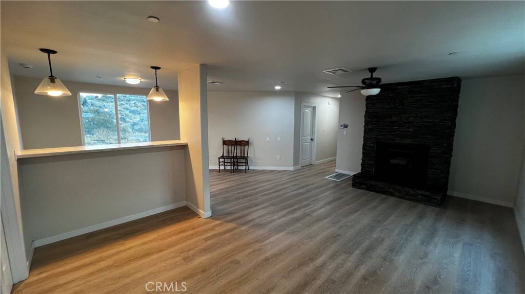 Lake Los Angeles, CA 93591,40004 171st Street East