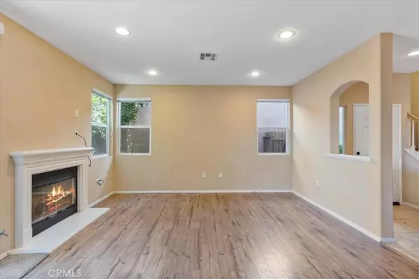 North Hills, CA 91343,14932 Isamar LN