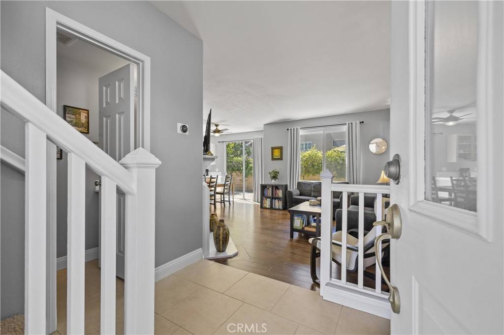 Valencia, CA 91354,27151 Manor CIR #54