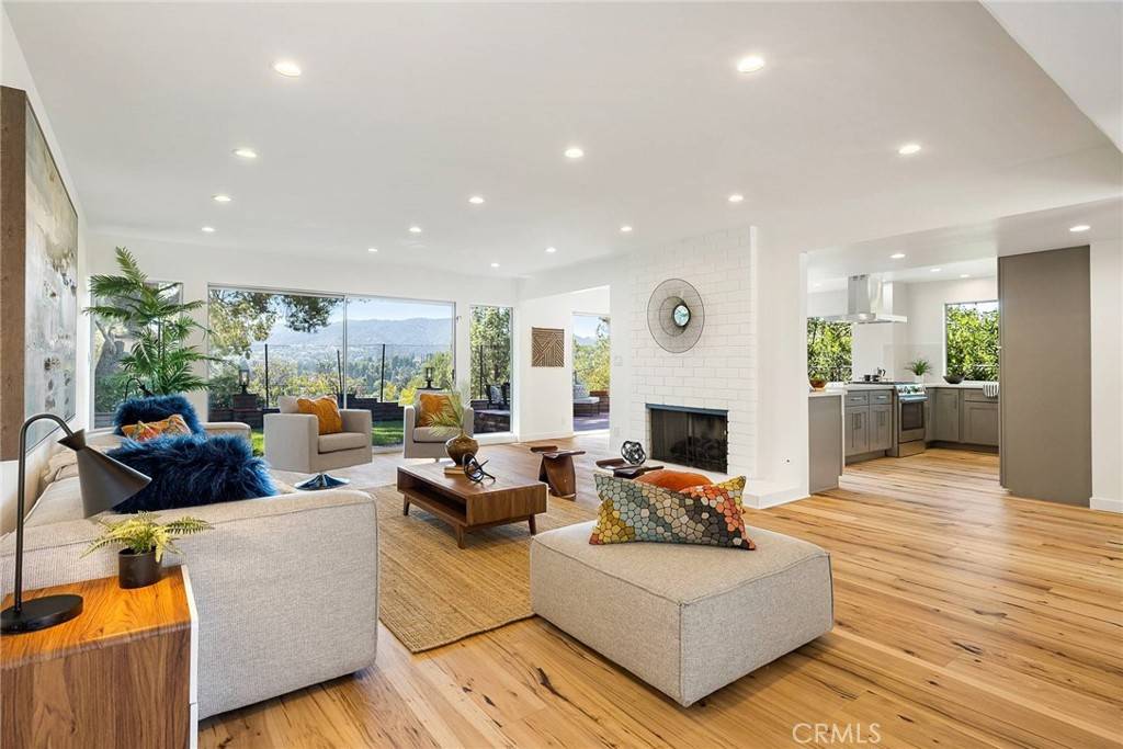 4747 El Caballero DR, Tarzana, CA 91356