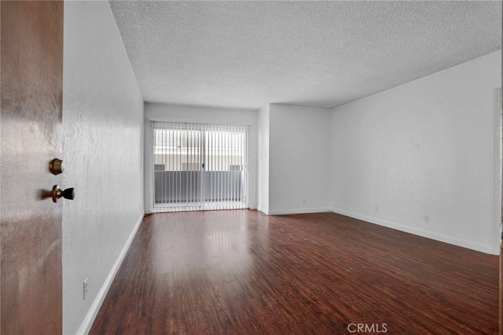 Inglewood, CA 90301,218 E Tamarack AVE #5