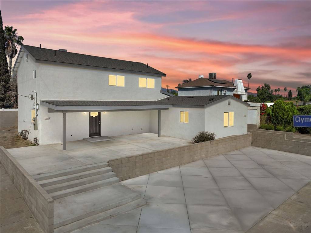 11062 Oneida AVE, San Fernando, CA 91340