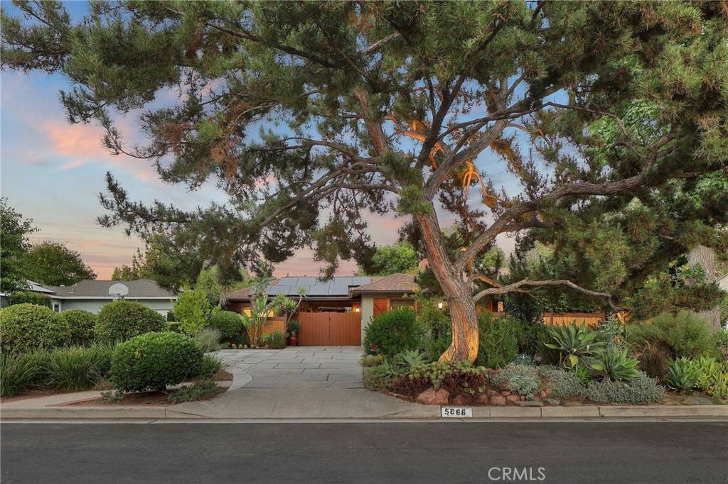 5866 Varna AVE, Valley Glen, CA 91401