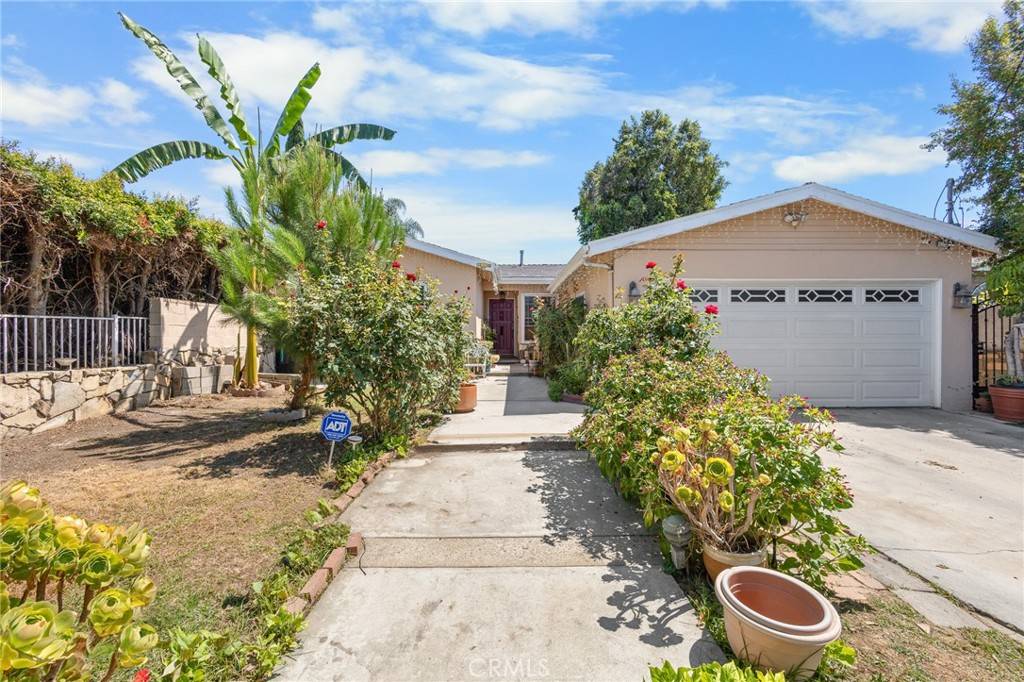 Van Nuys, CA 91406,15354 Leadwell ST
