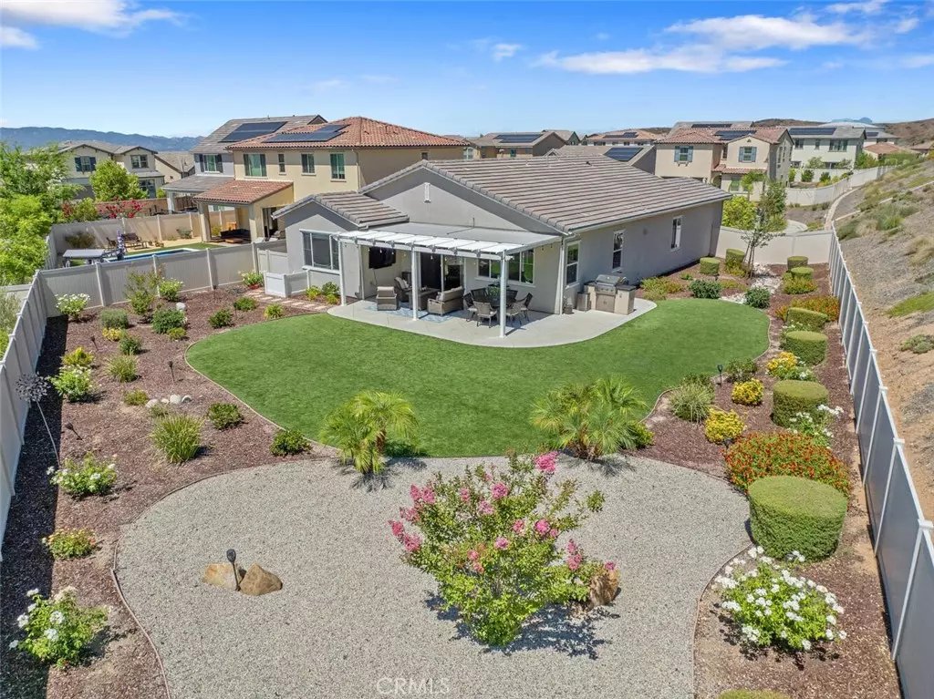 Saugus, CA 91350,28816 Sedge LN