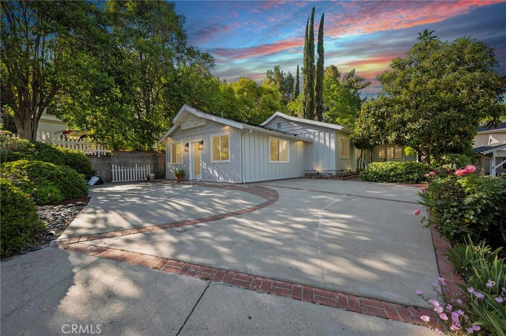 20955 De Mina ST, Woodland Hills, CA 91364