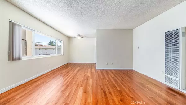 North Hollywood, CA 91606,6045 Hazelhurst PL #7