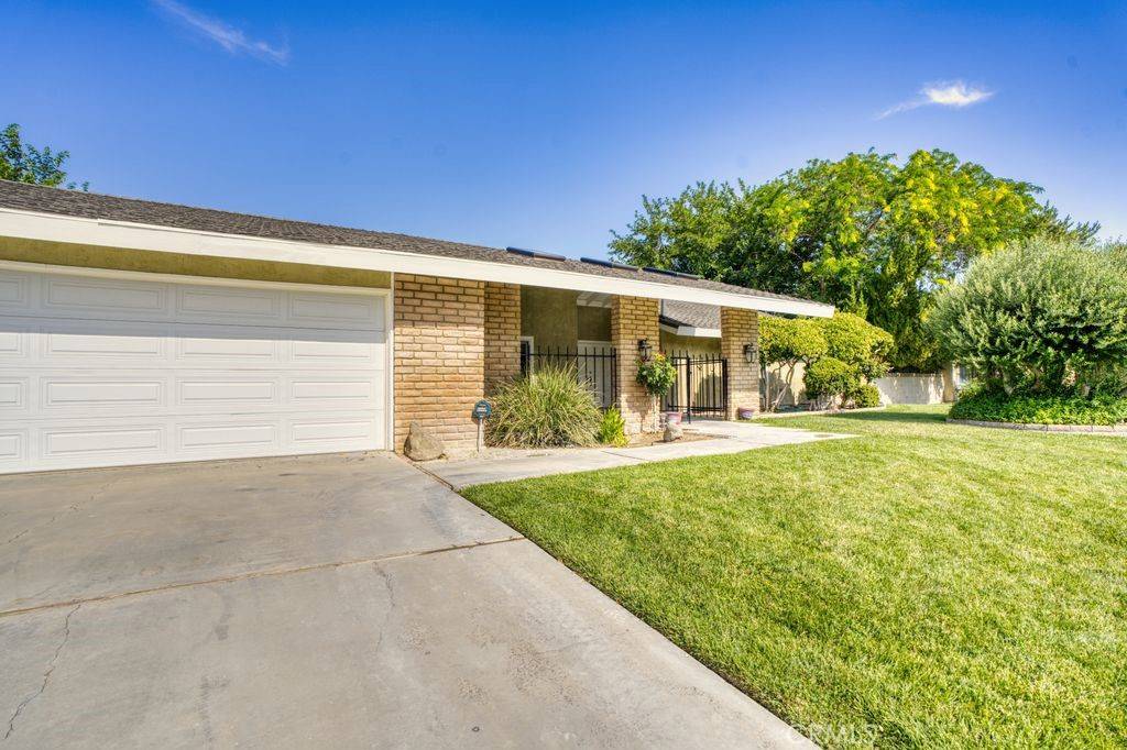 Lancaster, CA 93536,43737 W 27th ST