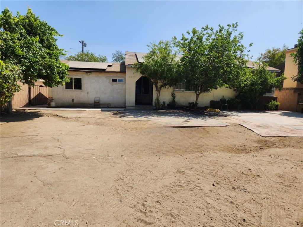 8626 Laurel Canyon BLVD, Sun Valley, CA 91352
