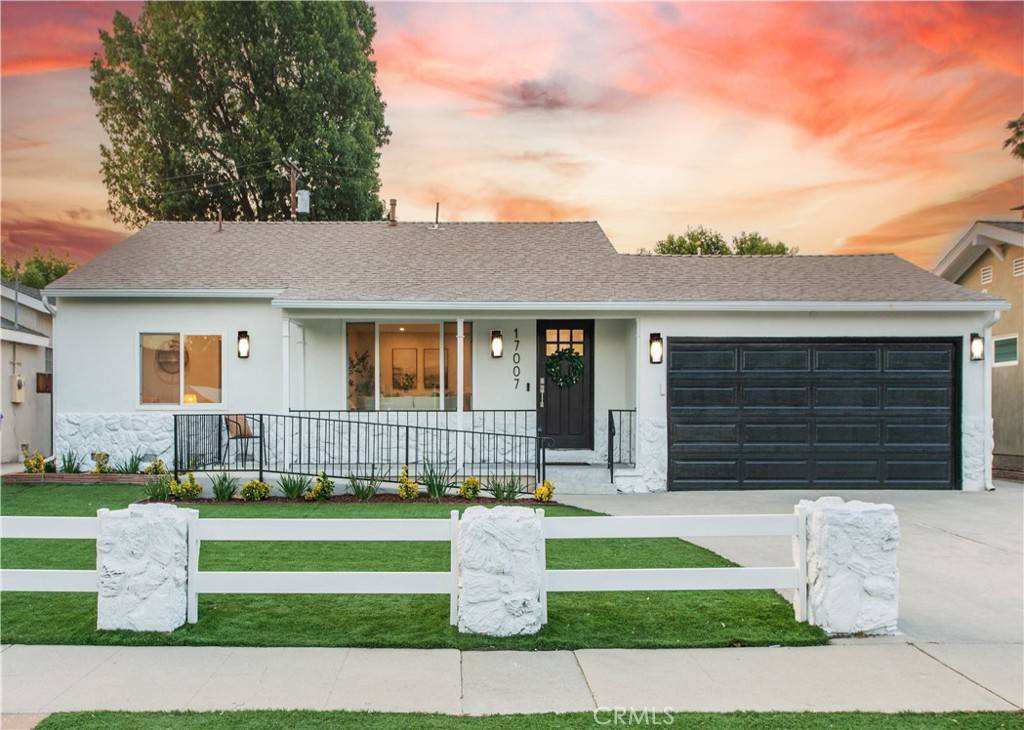 17007 Bassett ST, Lake Balboa, CA 91406