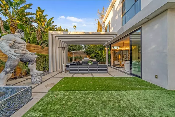 Encino, CA 91316,4841 Alonzo AVE