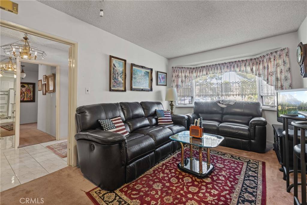 Granada Hills, CA 91344,10713 Woodley AVE