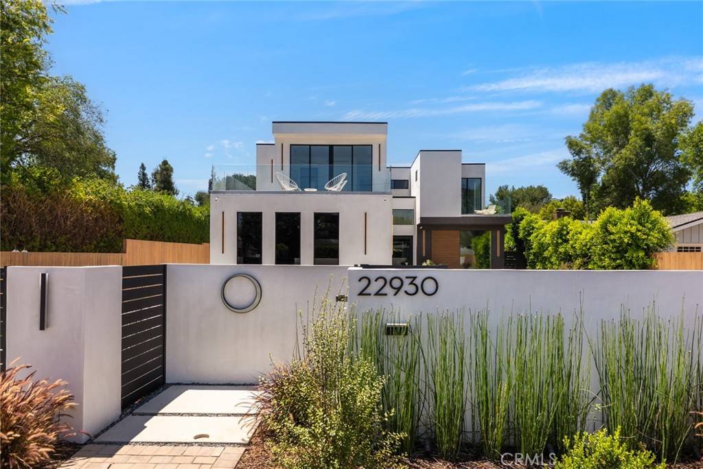 Woodland Hills, CA 91367,22930 Dolorosa ST