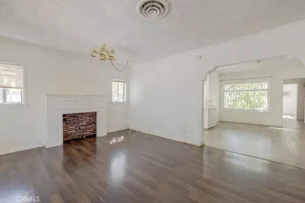 Pacoima, CA 91331,11779 Dronfield AVE