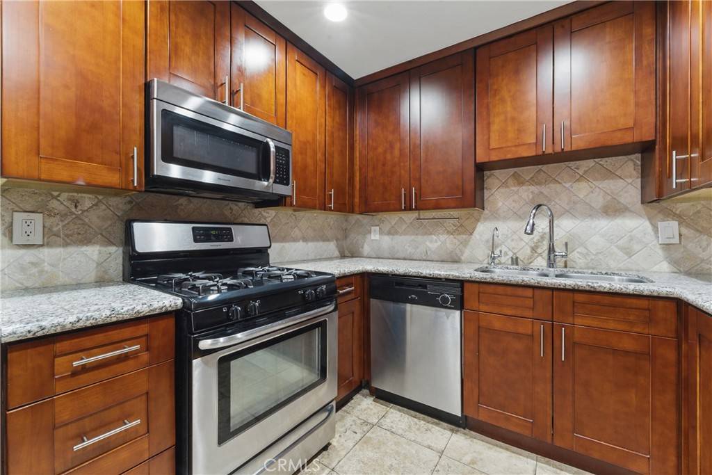 Glendale, CA 91206,500 Jackson PL #118