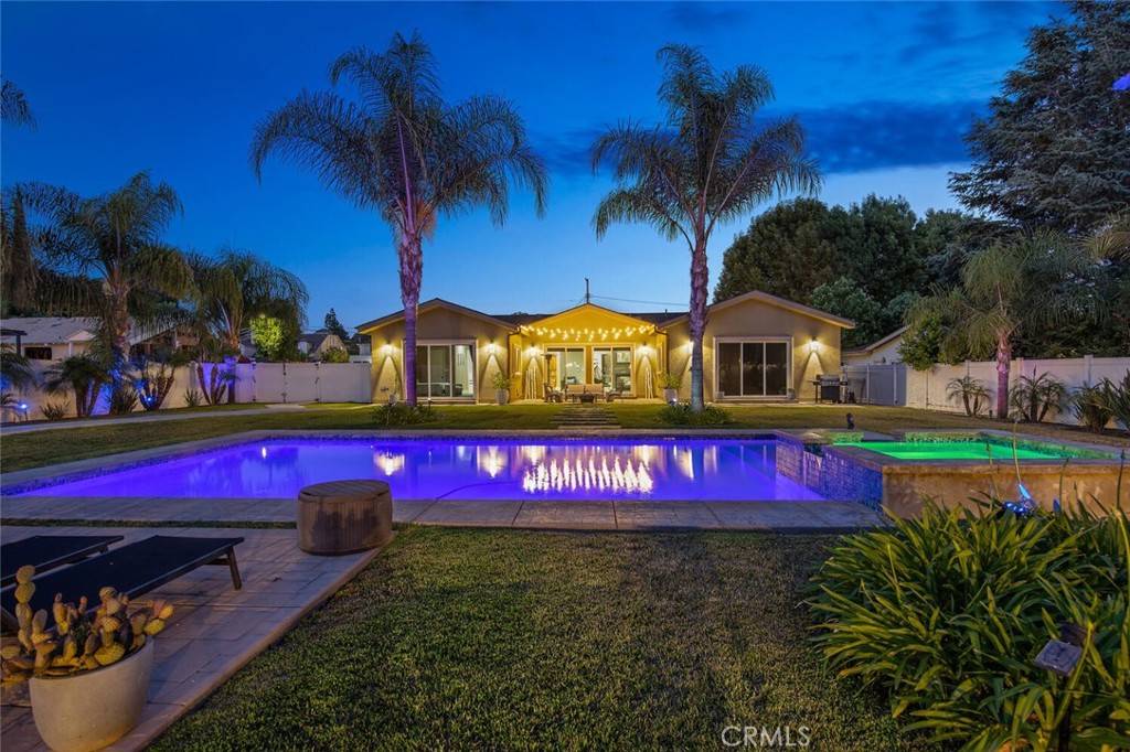8817 Encino AVE, Sherwood Forest, CA 91325