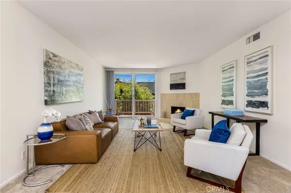 14315 Riverside DR #209, Sherman Oaks, CA 91423